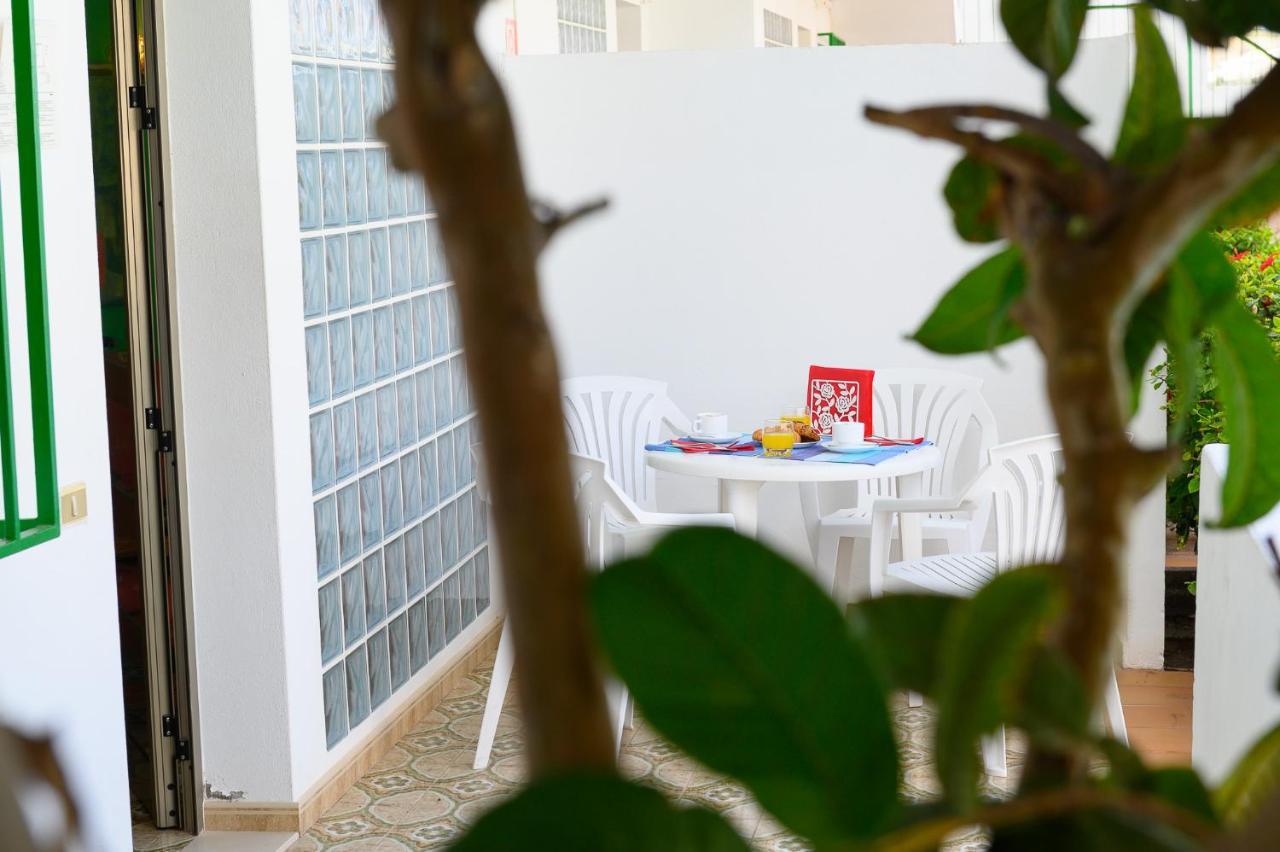 פוארטו ריקו Palmasol Apartamentos מראה חיצוני תמונה